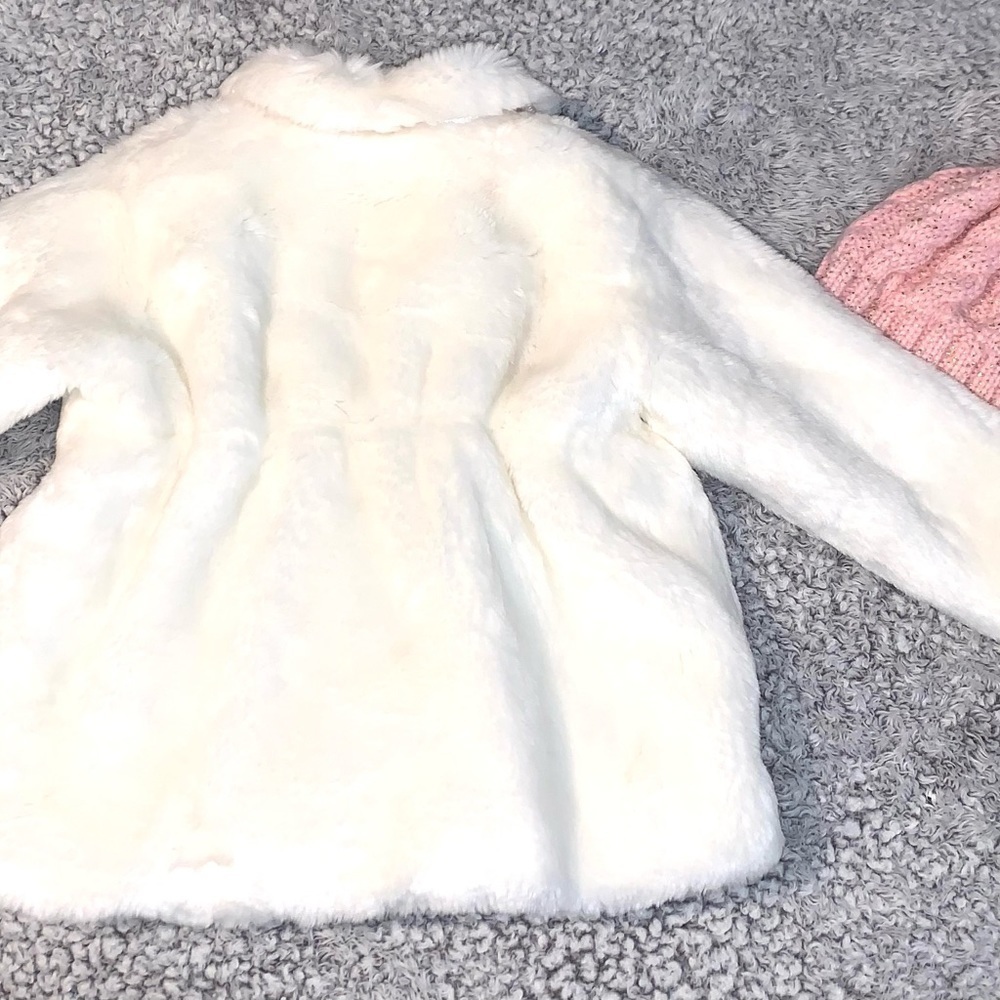 Koala Baby Boutique Vegan White Fur Coat and pink beanie hat 12 mos. - Picture 9 of 13
